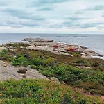 9 Person In Vesteroy * Hauge (Hvaler)