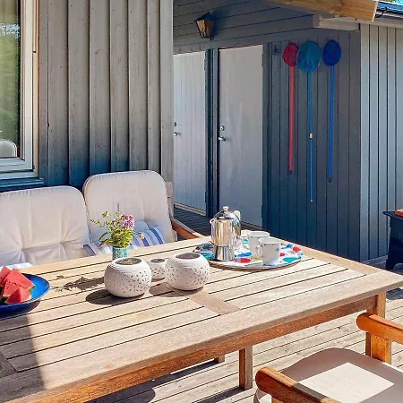 9 Person In Vester Y Hauge (Hvaler)