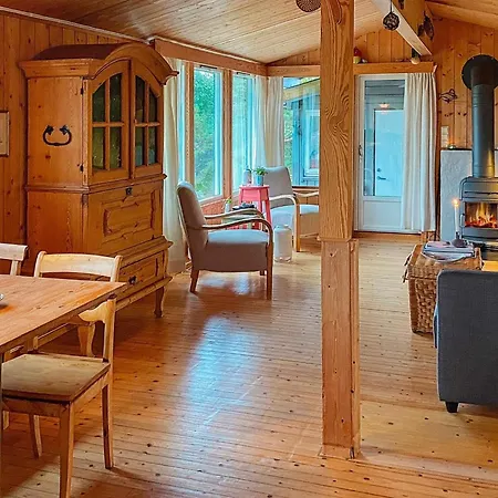 Serene Seaside Retreat In Vesteroy-by Traum Hauge (Hvaler)