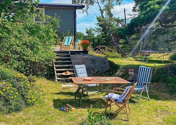 Serene Seaside Retreat In Vesteroy-by Traum 別荘 *
