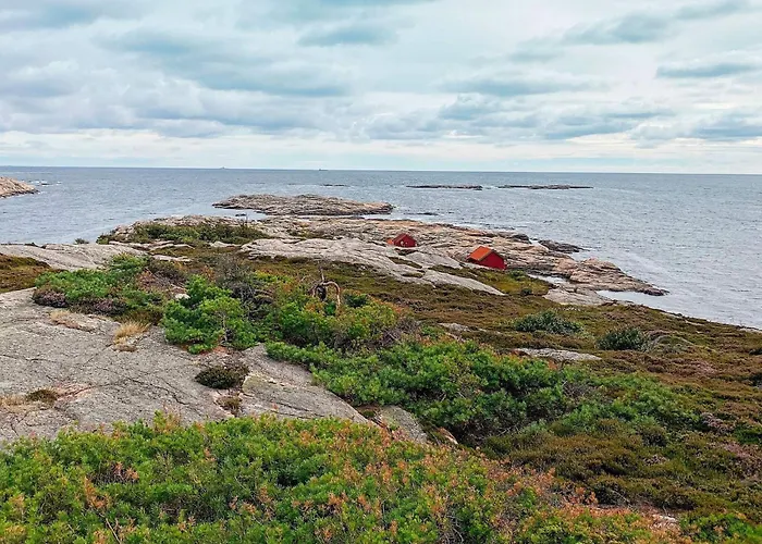 Serene Seaside Retreat In Vesteroy-by Traum * Hauge (Hvaler)